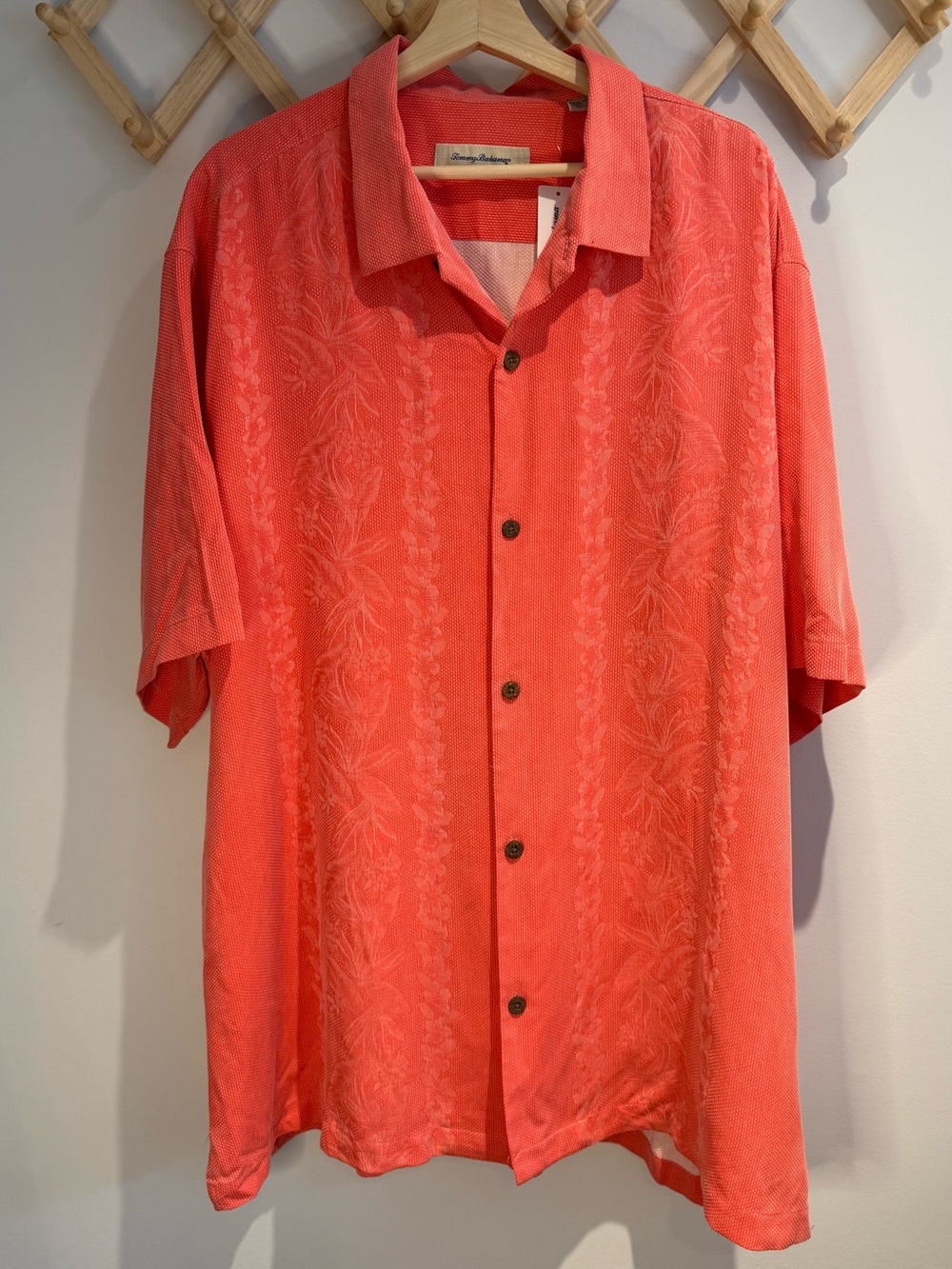 Tommy Bahama Lei Riviera Bright Coral Silk Short Sleeve Button-Down Shirt